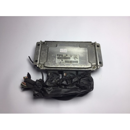 Citroen Xsara Picasso 1.6 motor Beyni 0261206633 M7.4.4 9637839580