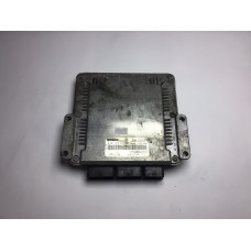 Renault Megane Scenic 1.9 Motor Beyni 0281010819 HOM8200039569 8200166362