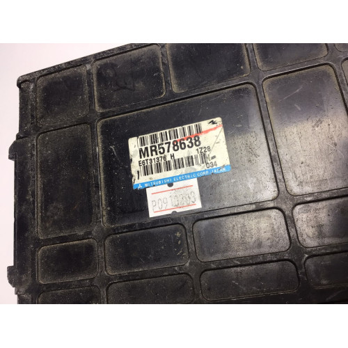 Mitsubishi Elektronik Kontrol Ünitesi MR578638