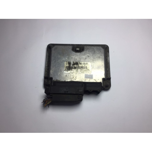 Volkswagen Golf 2.0 Motor Beyni M5.9.2 0261206261 06A906018FK