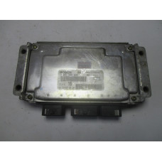 Citroen Saxo Motor Beyni 0261206246 M7.4.4 9648484380