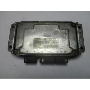 Citroen Saxo Motor Beyni 0261206246 M7.4.4 9648484380