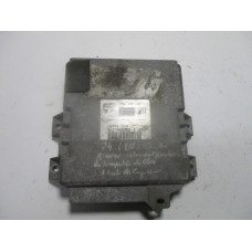 Peugeot 206 1.4 Motor Beyni 9637086980  IAW1AP.81