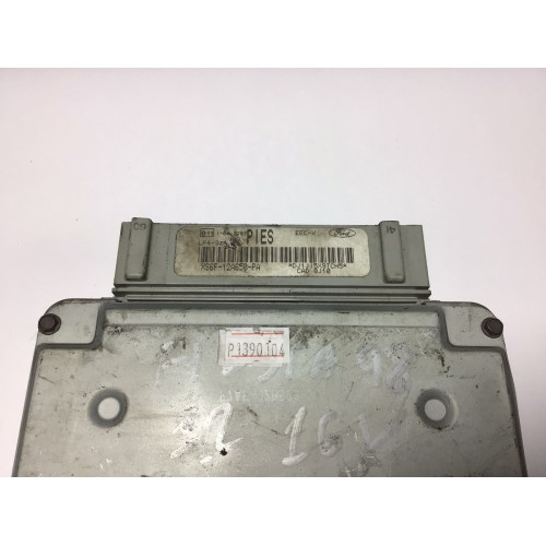 Ford Fiesta Motor Beyni XS6F-12A650-PA LP4-321 PIES