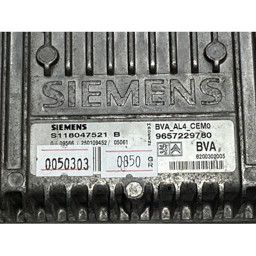 Citroen C3 Şanzıman Beyni S118047521B 9657229780