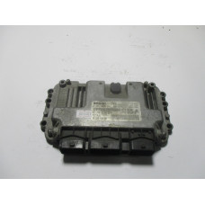 Peugeot 307 Motor Beyni  0261208906 ME7.4.5 9662060680