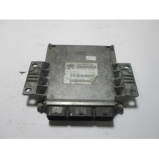 Peugeot 206 1.1 Motor Beyni IAW48P2.76 9643707380 9644925780