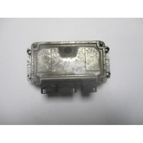 Peugeot 206 1.6 Motor Beyni ME7.4.4 0261207477 9650347980