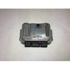 Ford Focus 1.6 Motor Beyni 8M51-12A650-XC 0281015242 8XXC