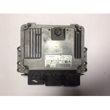 Peugeot 208 1.4 Motor Beyni 0281030545 EDC17C10 9807886180