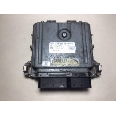 Mercedes Motor W176 A200 Beyni 0261S08233 A2709000900 MED17.7.2
