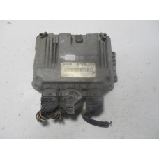 Renault Kango Scenic 1.9 DCI Motor Beyni 0281011776 8200391966 8200386508 
