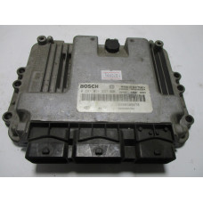 Renault Trafic Nissan Primera 1.9 DCI Motor Beyni 0281011237 8200305678 8200284704