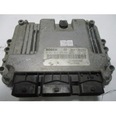 Renault Kango Scenic 1.9 DCI Motor Beyni 0281011776 8200391966 8200386508 