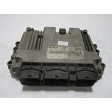 Renault Megane Scenic 1.9 DCI Motor Beyni 0281011275 8200305678 8200269879