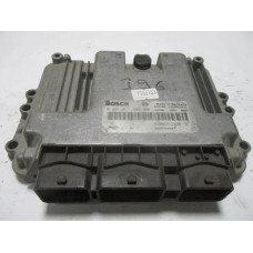 Renault Trafic Nissan Primera 1.9 DCI Motor Beyni 0281011389 8200263396 8200300537