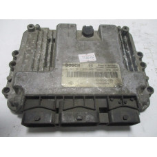 Renault Megane Scenic 1.9 DCI Motor Beyni 0281011275 8200305678 8200269879