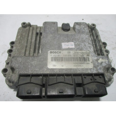 Renault Trafic 1.9 DCI Motor Beyni 0281011529 8200389519 8200051608