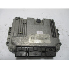 Renault Megane Scenic 1.9 DCI Motor Beyni 0281012589 8200527725 8200527756