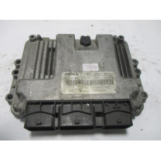 Renault Megane Scenic 1.9 DCI Motor Beyni 0281012589 8200527725 8200527756