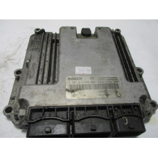 Renault Trafic Opel Vivaro 2.0 DCI Motor Beyni 0281014648 8200666516 8200823728 