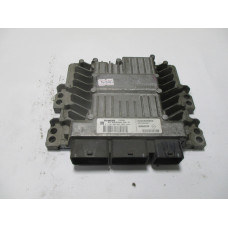 Renault Megane 1.5 DCI Motor Beyni S122326109A 8200565863 8200592611 SID301