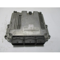 Renault Trafic OPel Vivaro 2.0 DCI Motor Beyni 0281012658 8200666516 8200666519