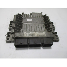 Renault Megane Scenic 1.5 DCI Motor Beyni S122326107A 8200542288 8200495479 SID301