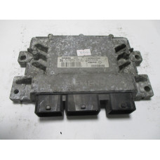 Renault Clio 1.2 Motor Beyni S120201109A 8200473744 8200400246 SIM32