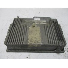 Renault Scenic 1.6 Motor Beyni S115300121B HOM7700875745 7700111772
