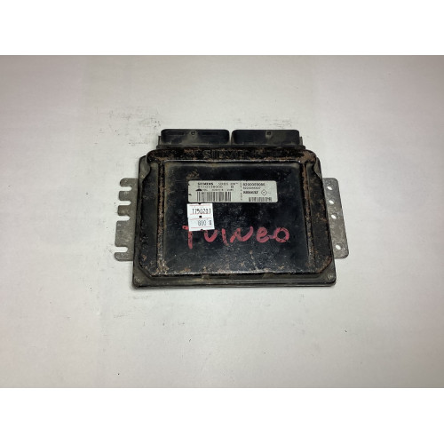 Renault Clio 1.6 Motor Beyni S110138000B 8200059086 SIRIUS32N 8200044437