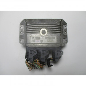 Renault Megane Scenic 2 1.6 Motor Beyni 21586059-6A 8200751638 8200509516 S3000