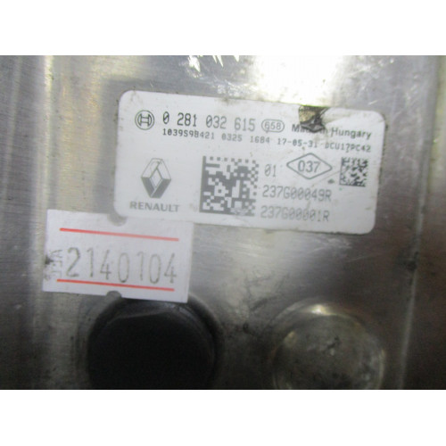 Opel Vivaro Motor Beyni 0281032615  237G00049R 237G0001R