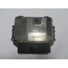 Opel Zafira 1.9 Motor Beyni 0281014452 55566279