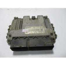 Opel Astra 1.7 Motor Beyni 0281014643 98074154