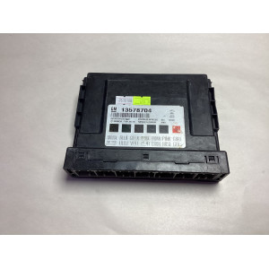 Opel İnsignia BCM Kontrol Beyni 13578704 F00HJ00746