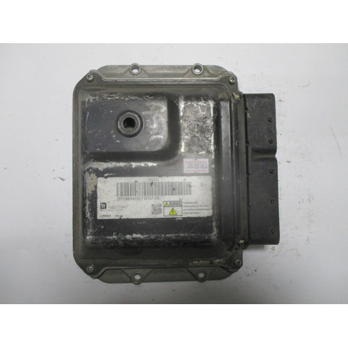 Opel Astra 1.7 Motor Beyni 55577647 MB275800-8884