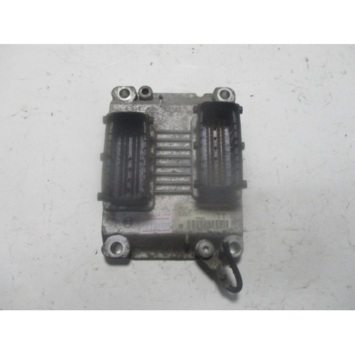Opel Meriva 1.4 Motor Beyni 0261208255 55353613TT