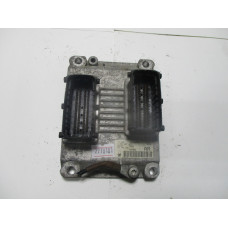 Opel Corsa 1.0 Motor Beyni 0261207421 24443795AR