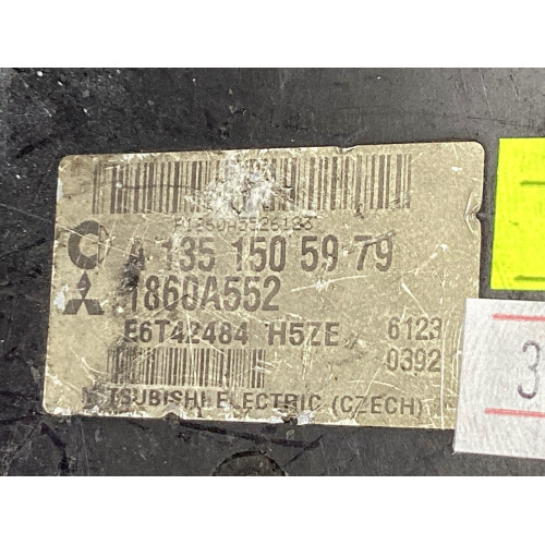 Mitsubishi Colt Motor Beyni A1351505979 1860A552 E6T42484