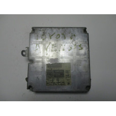 Toyota Avensis 2.0 Motor Beyni 89661-05390 MB175700-9400