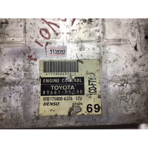 Toyota Avensis 2.0 Motor Beyni 89661-05690 MB175800-6326