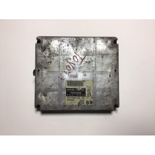 Toyota Avensis 2.0 Motor Beyni 89661-05690 MB175800-6326