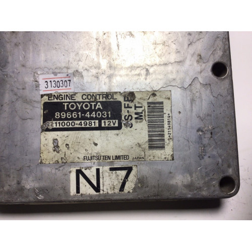 Toyota Picnic 2.0 Motor Beyni 89661-44031 211000-4981