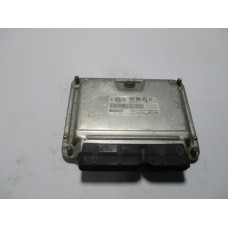 Volkswagen Bora Motor Beyni ME7.1 0261207377 066906032AJ