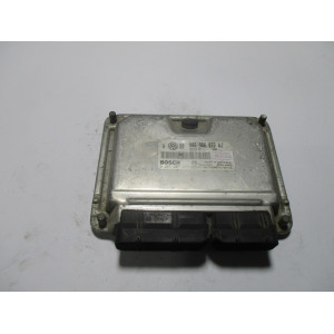 Volkswagen Bora Motor Beyni ME7.1 0261207377 066906032AJ