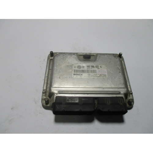Volkswagen Bora Motor Beyni ME7.1 0261207377 066906032AJ