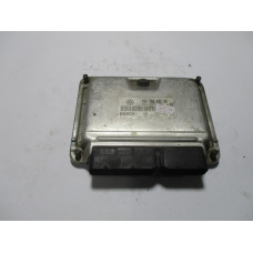 Volkswagen Beetle Motor Beyni ME7.5 0261207364 06A906032GN