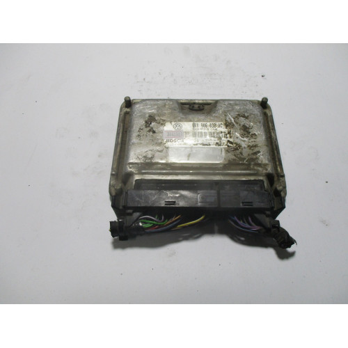 Seat Cordoba Motor Beyni ME7.5.10 0261207228 6K0906032AC