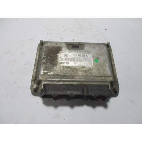 Volkswagen  Motor Beyni ME7.5.10 0261206960 6K0906032H